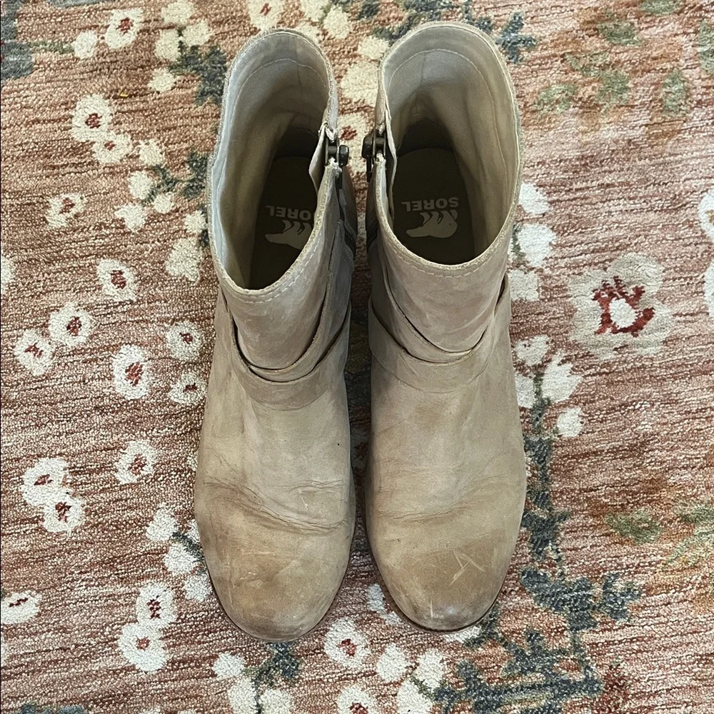 Sorel Women's Taupe Ankle Boots